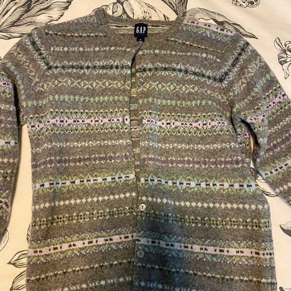 VINTAGE GAP Gray Lambswool Cardigan - Picture 1 of 3